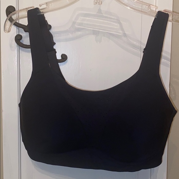lululemon athletica Other - LULULEMON SPORTS BRA
